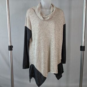 Cream and grey lightweight knit sweater